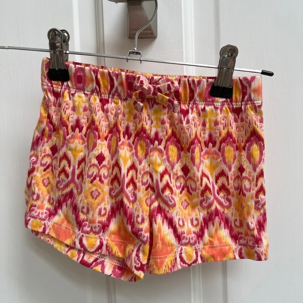 NWOT The Children’s Place 2T Orange and Maroon Girls Soft Shorts